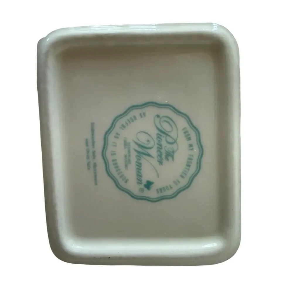 The Pioneer Woman Floral 9x13 Ceramic Rectangular Baking Dish White, DW/MC Safe